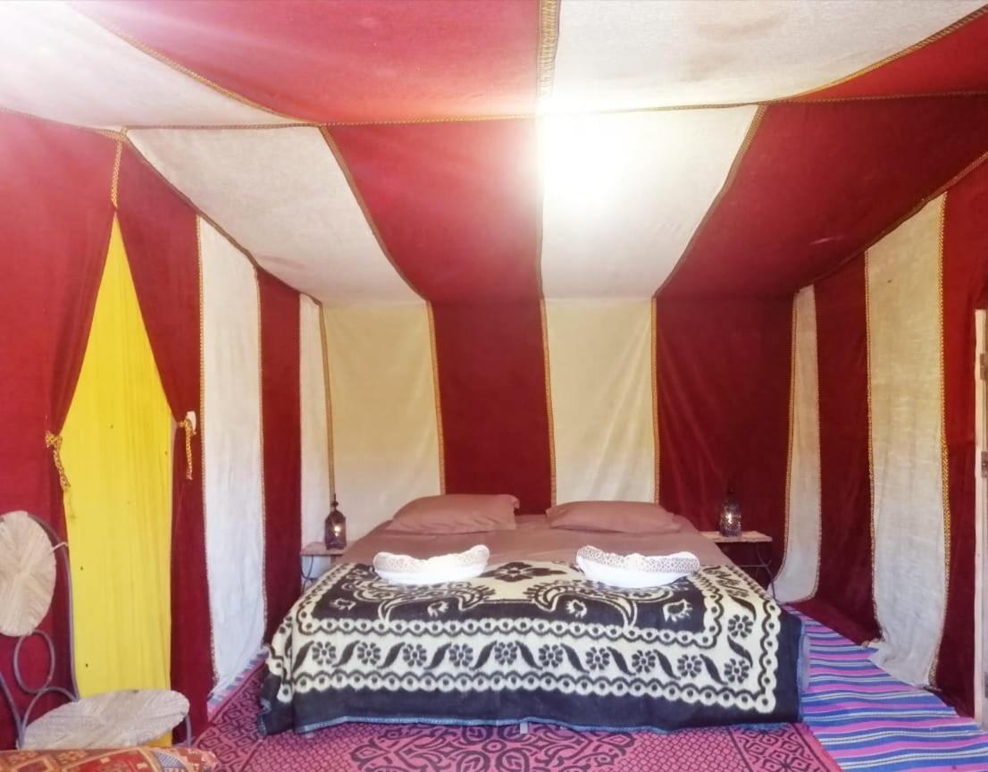 ホテル Chigaga Luxury Camp マハミド エクステリア 写真