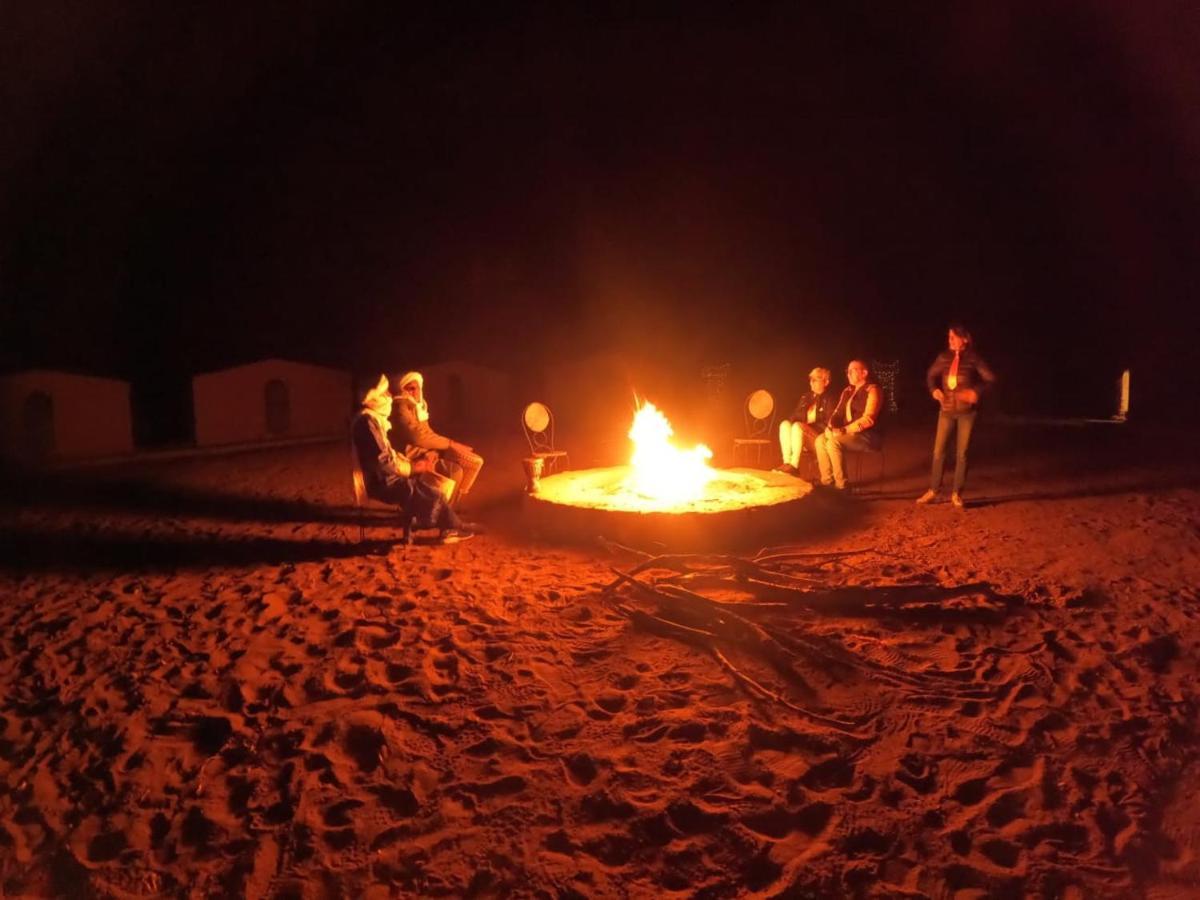 ホテル Chigaga Luxury Camp マハミド エクステリア 写真